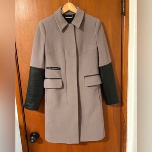 DVF wool and cachemire, leather detailed coat, size xs